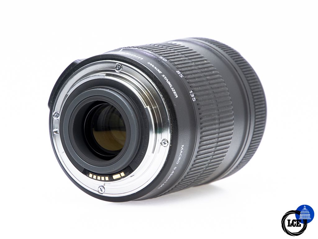 Canon EF-S 18-135mm f/3.5-5.6 IS 