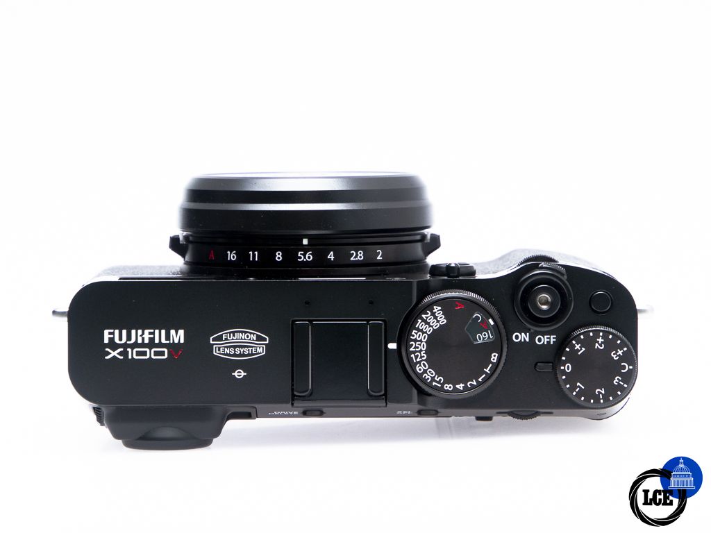 FujiFilm X100V 