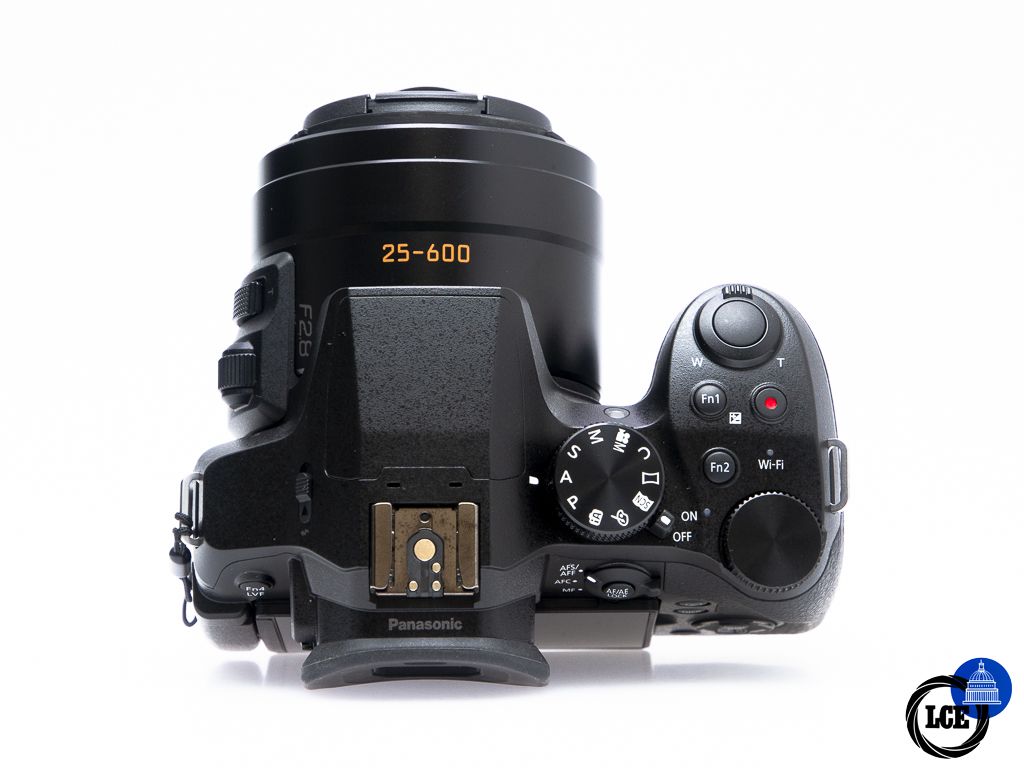 Panasonic Lumix FZ330 
