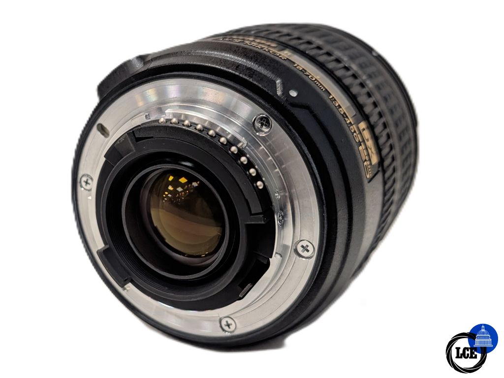 Nikon AF-S 18-70mm F3.5-4.5 G ED 
