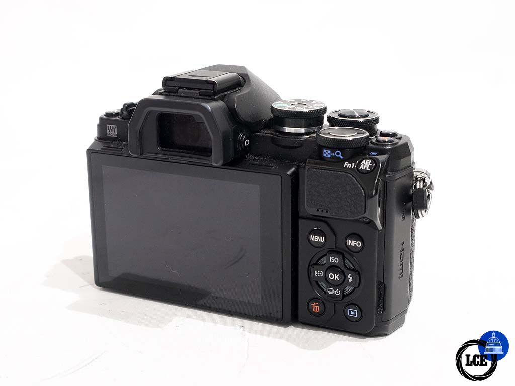 Olympus OM-D E-M10 III Twin Kit