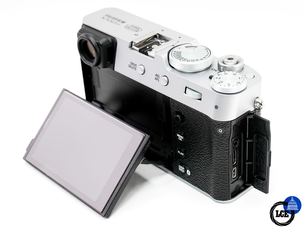 FujiFilm X100VI Silver * BOXED * 