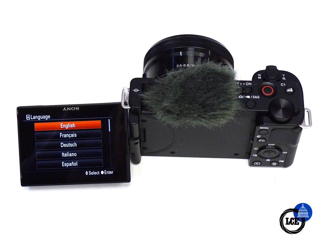 Sony V-E10 APS-C Mirrorless Vlogging Camera with E 16-50mm Power Zoom Lens