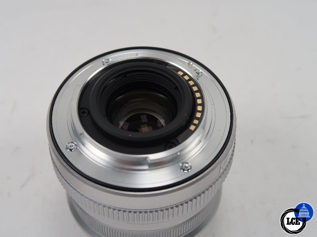 FujiFilm XF 16mm F2.8 WR Silver