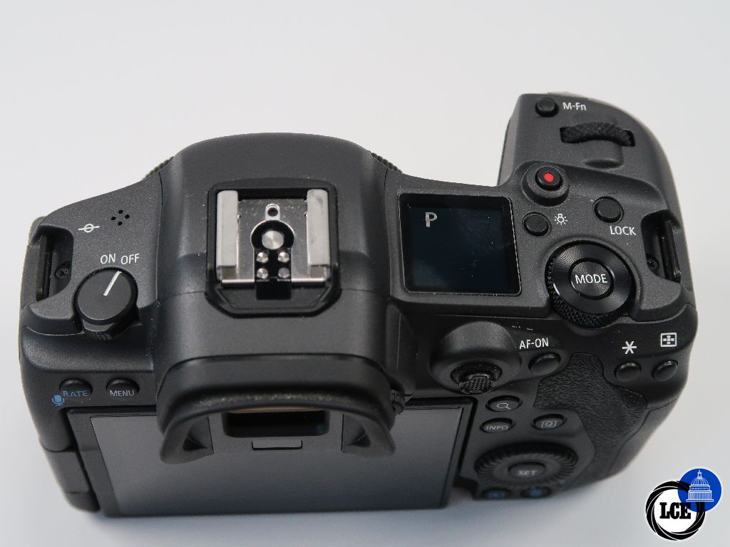 Canon EOS R5 Body shutter count less than 2k 0% wear