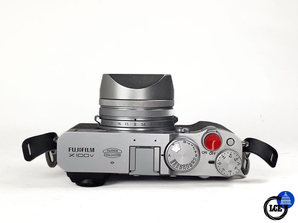 FujiFilm X100V