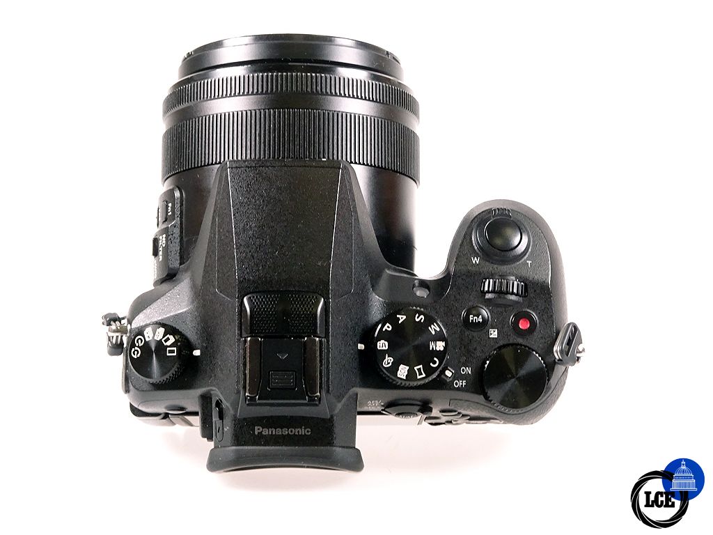 Panasonic Lumix DMC-FZ2000