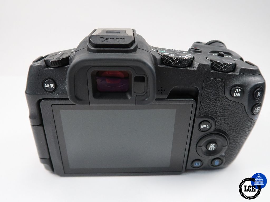 Canon EOS R8 Body shutter count less than 1000