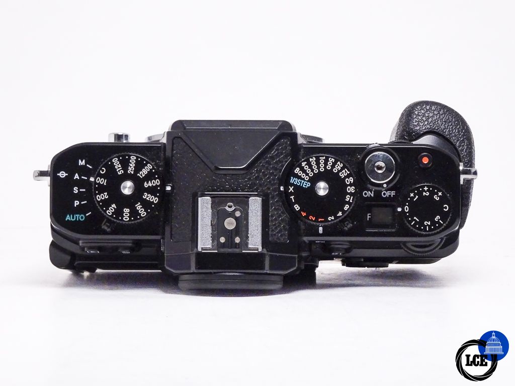 Nikon Zf + SmallRig Grip