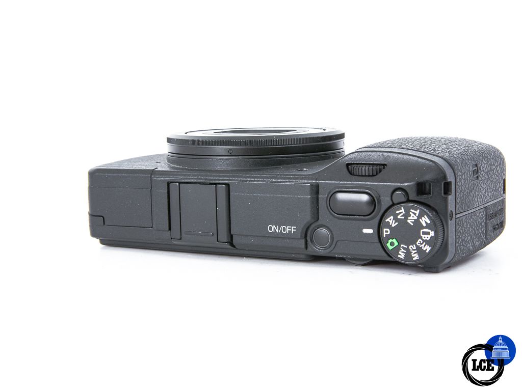 Ricoh GR II