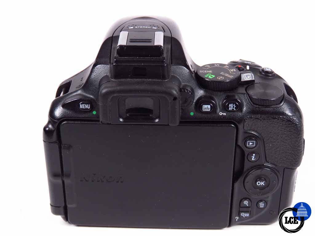 Nikon D5600 Body