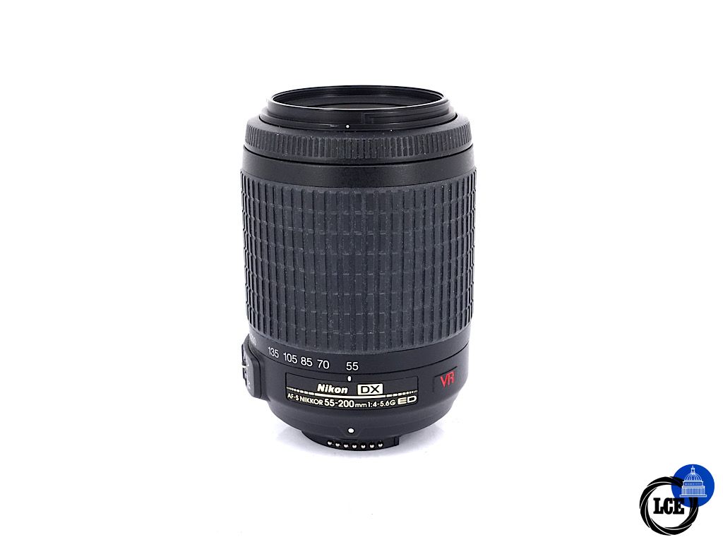 Nikon AF-S 55-200mm F4-5.6 DX ED VR | 4*