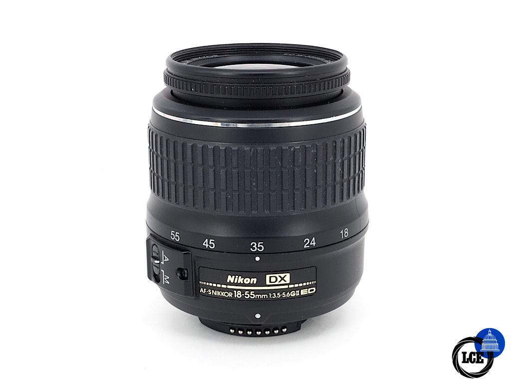 Nikon AF-S 18-55mm F3.5-5.6 DX GII ED | 4*
