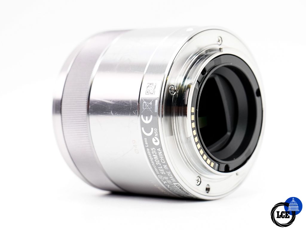 Sony E 30mm F3.5 Macro