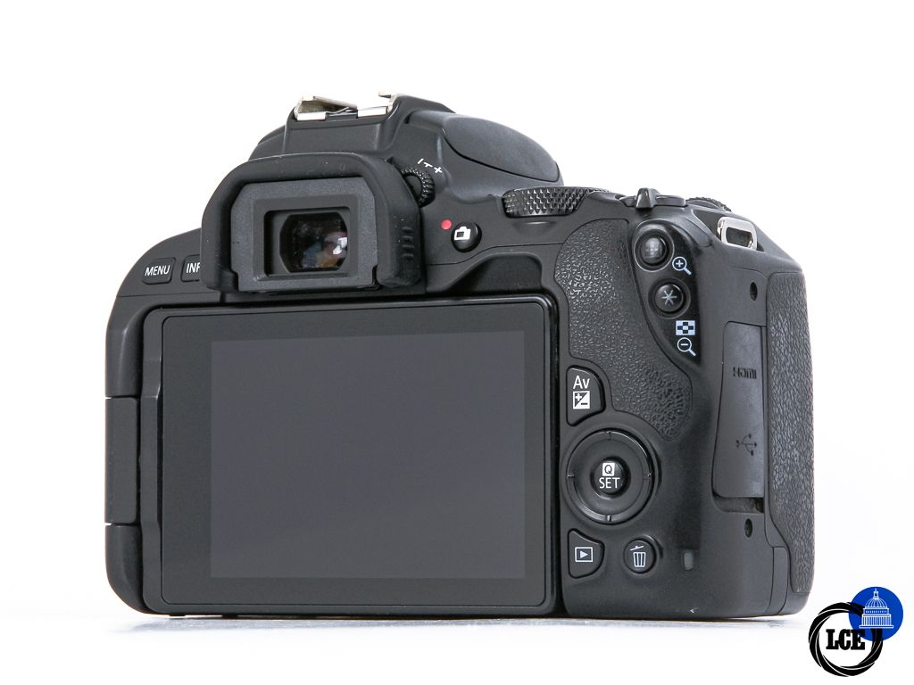 Canon EOS 200D + 18-55mm IS **11k Shutter Count**
