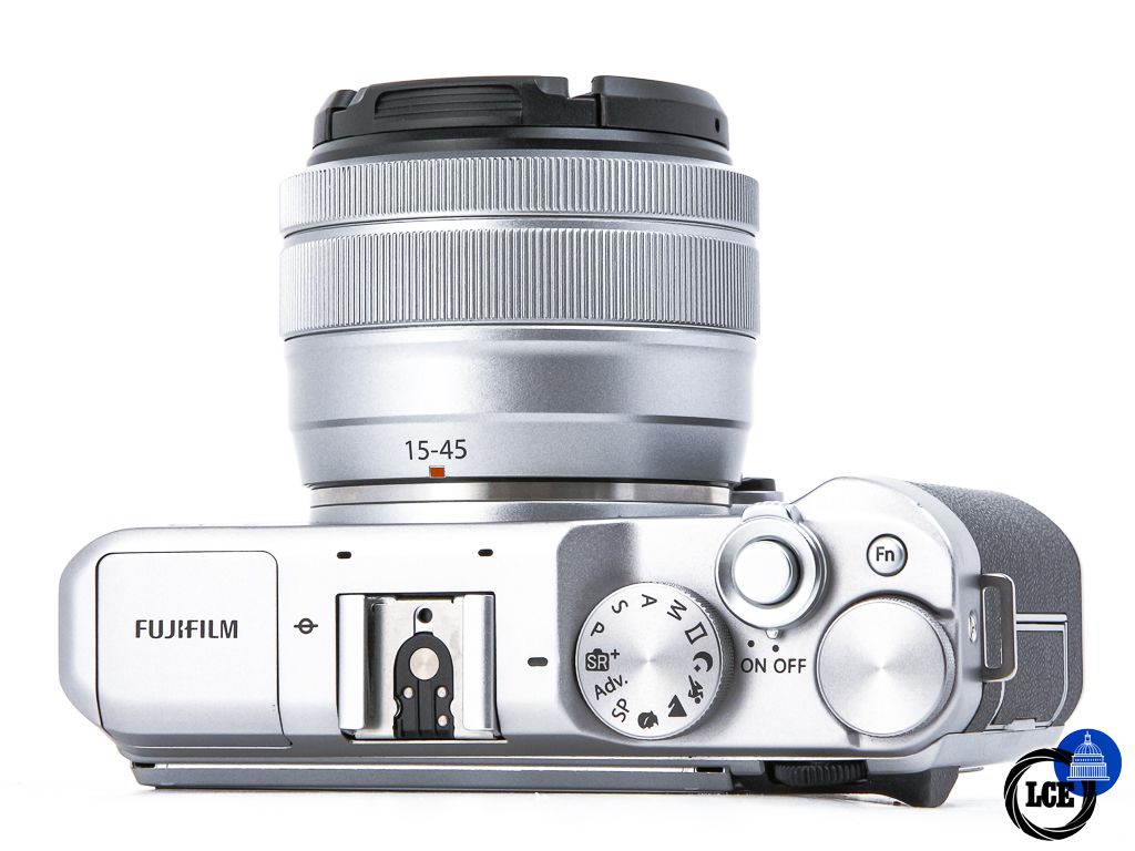 FujiFilm X-A5 + 15-45mm OIS PZ