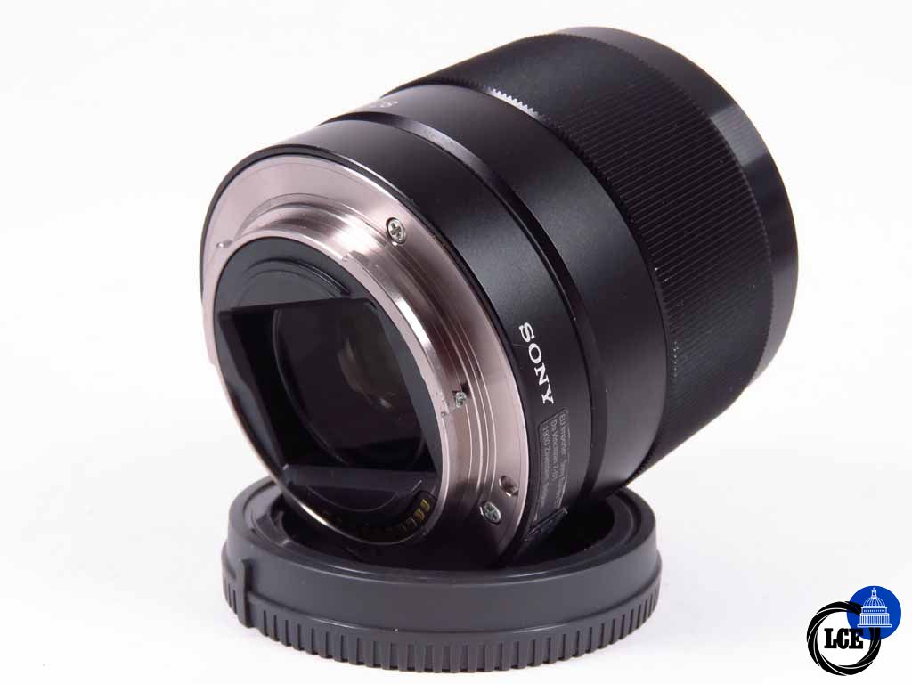 Sony FE 28mm f2