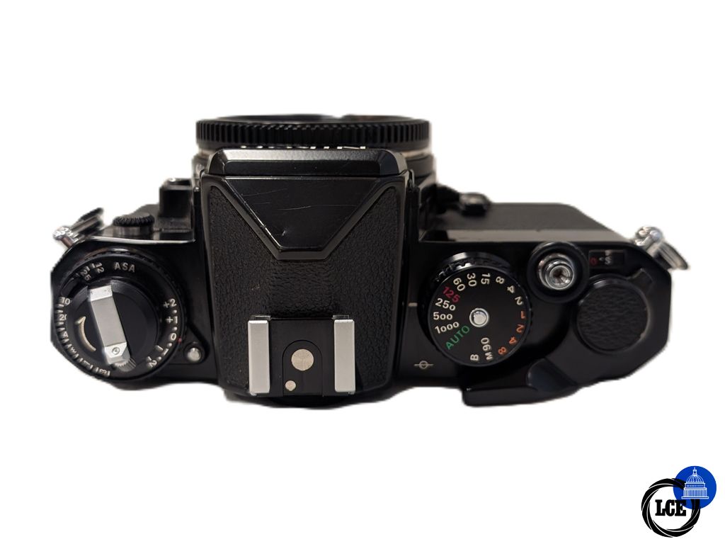 Nikon FE Body