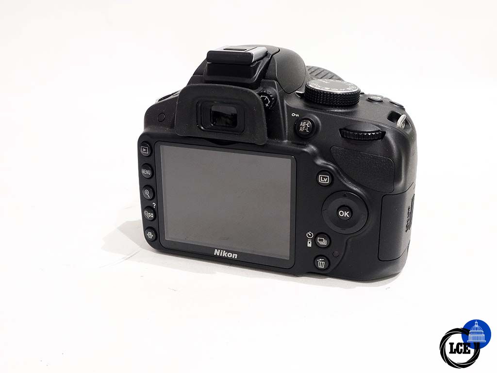 Nikon D3200 + 18-55mm VR