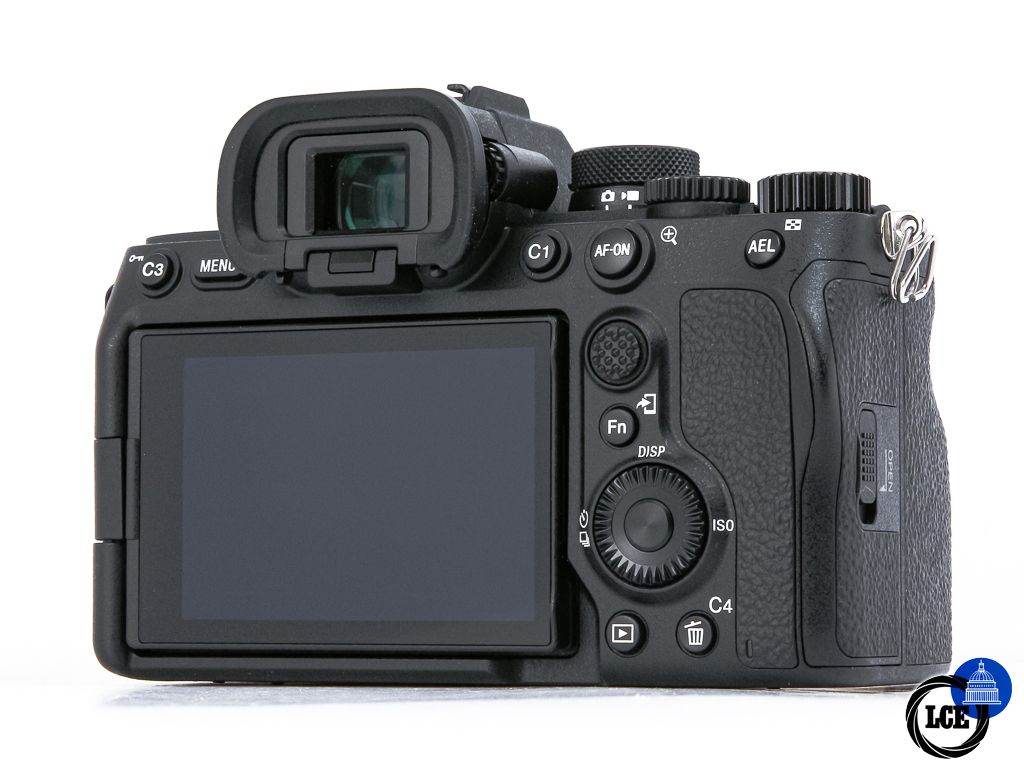 Sony A7 IV + 28-70mm OSS **4.5k Shutter Count**