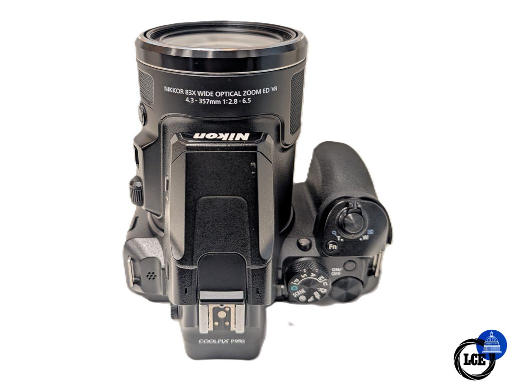 Nikon Coolpix P950