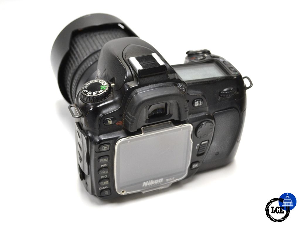 Nikon D80 + 18-135mm F3.5-5.6 VR