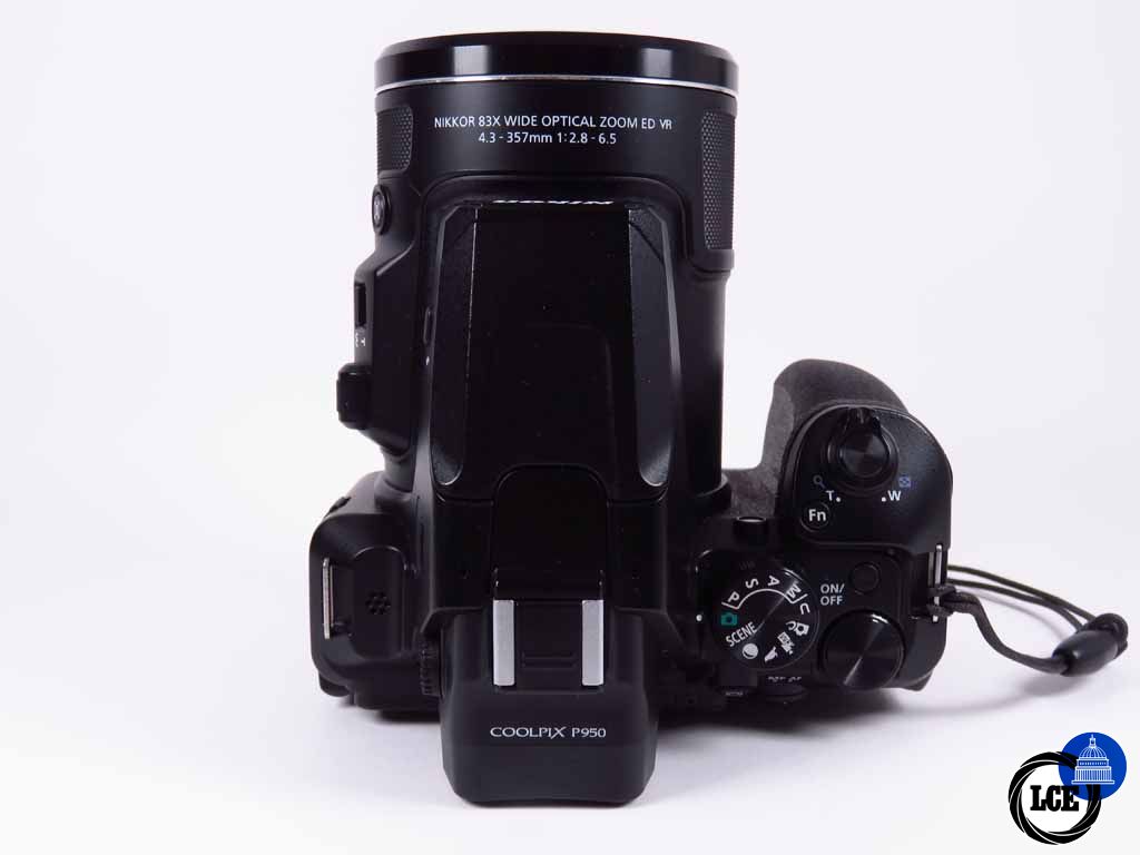Nikon Coolpix P950