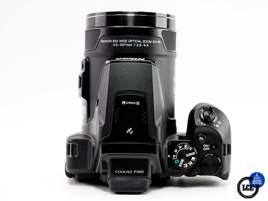 Nikon Coolpix P900