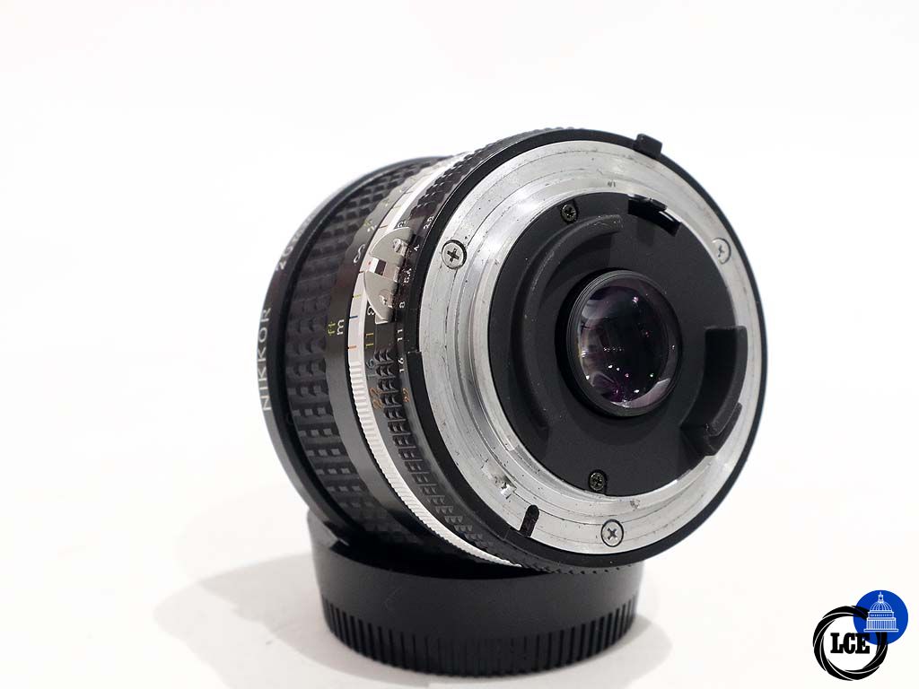 Nikon 20mm f2.8 AIS