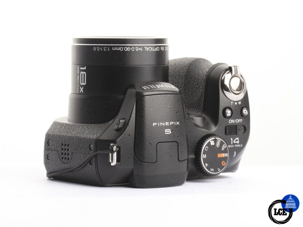 FujiFilm FinePix S2970 [4*] | 10115713