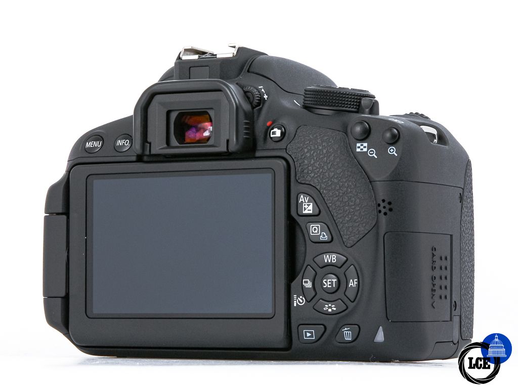 Canon EOS 700D + 18-55mm IS STM **1k Shutter Count**