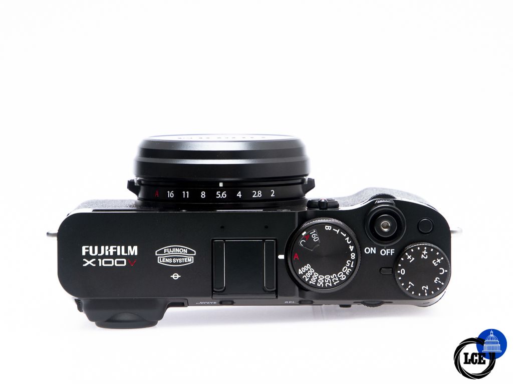 FujiFilm X100V 