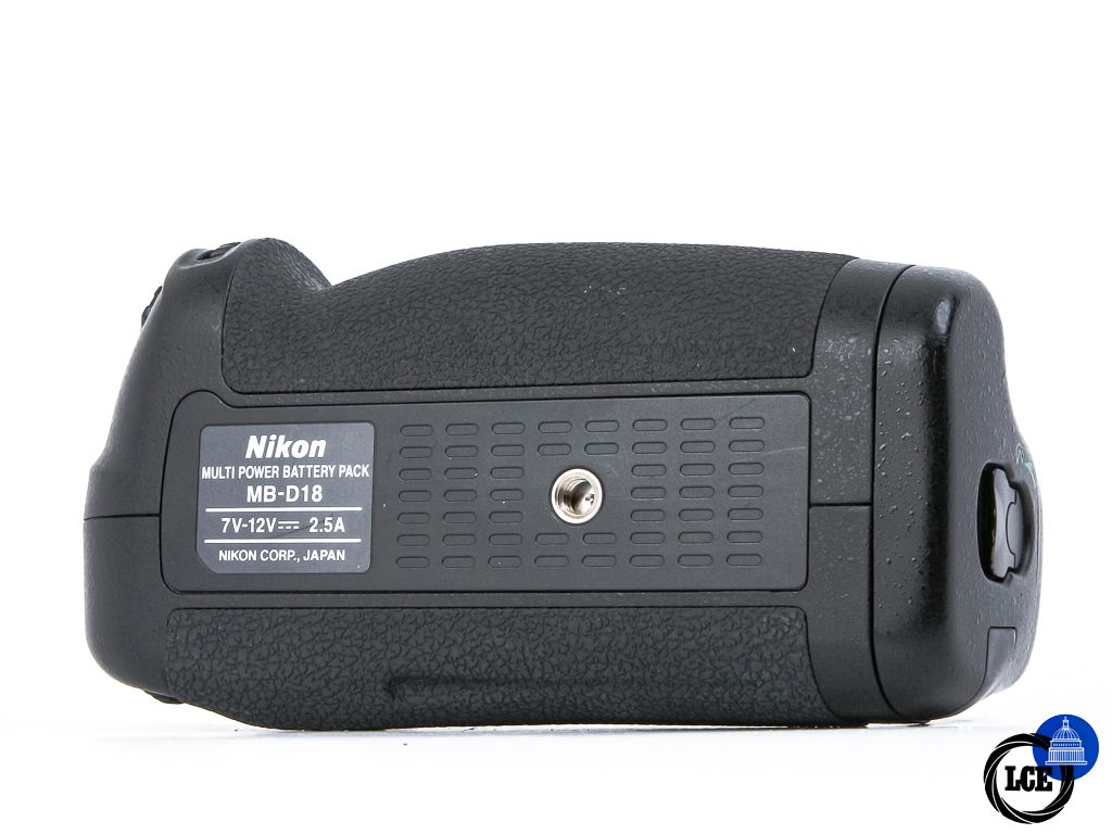 Nikon MB-D18 Battery Grip **Boxed**