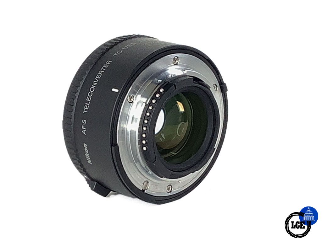 Nikon TC-17 E II 1.7x Teleconverter