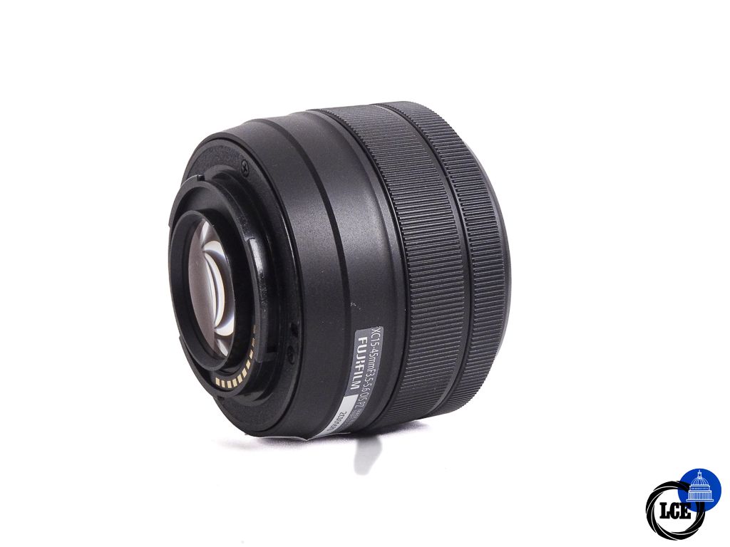 FujiFilm XC 15-45mm f/3.5-5.6 OIS PZ