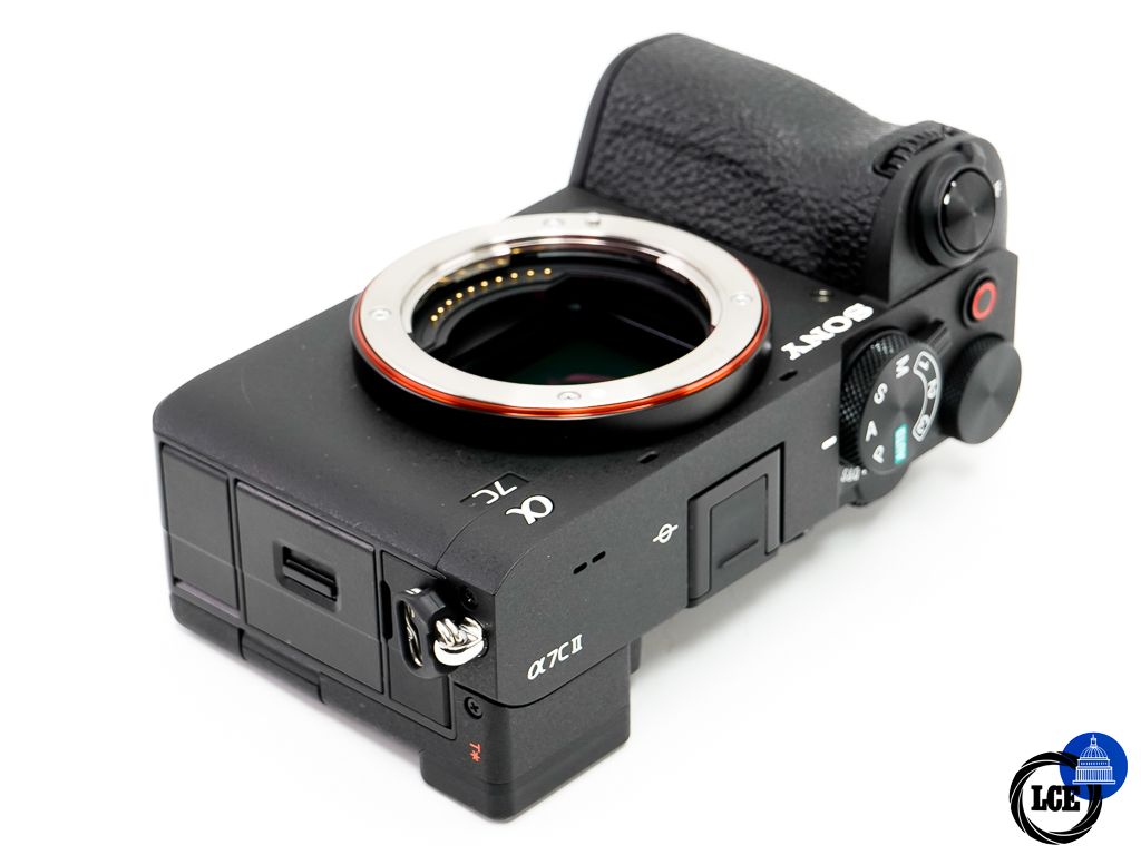 Sony A7C II Body * MINT, BOXED & VERY LOW SHUTTER COUNT *