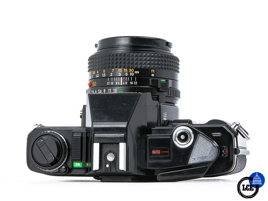 Minolta X-300 + 50mm f1.7