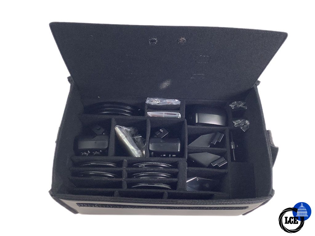Nikon R1C1 Close-up Speed-light Commander Kit