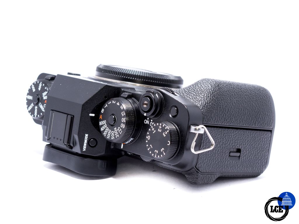 FujiFilm X-T4 Body *Boxed*