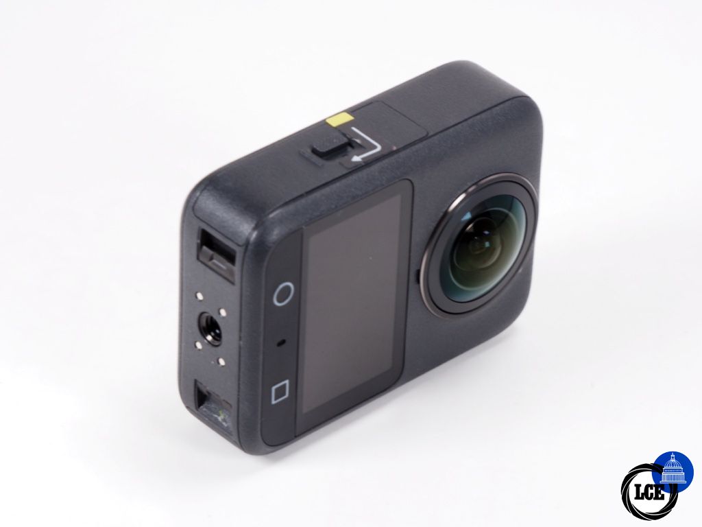 DJI OSMO 360 Adventure Combo
