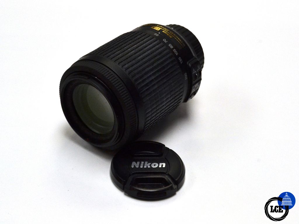 Nikon AF-S 55-200mm F4-5.6 DX ED VR