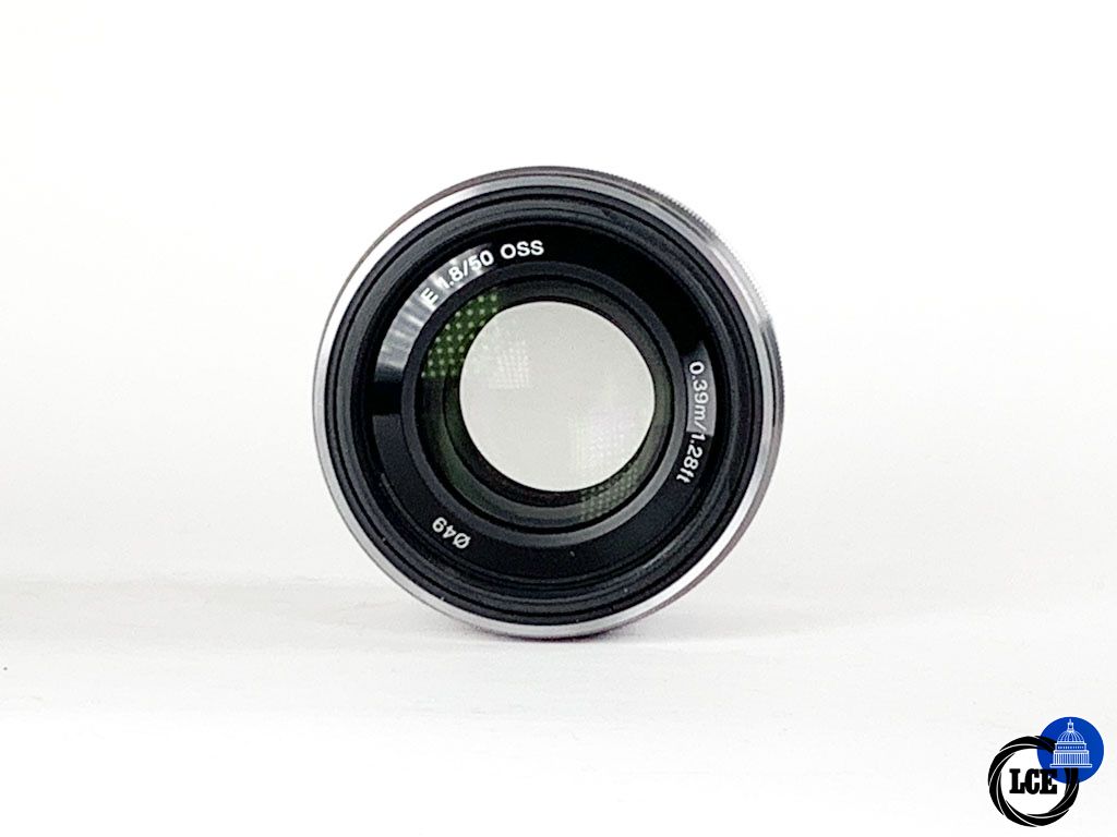 Sony E 50mm F1.8 OSS