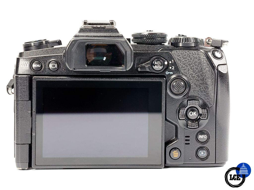 Olympus E-M1 III BODY *BOXED*