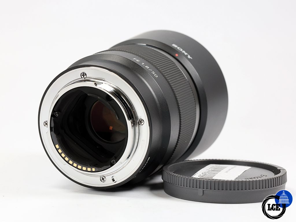 Sony FE 50mm f/1.8 