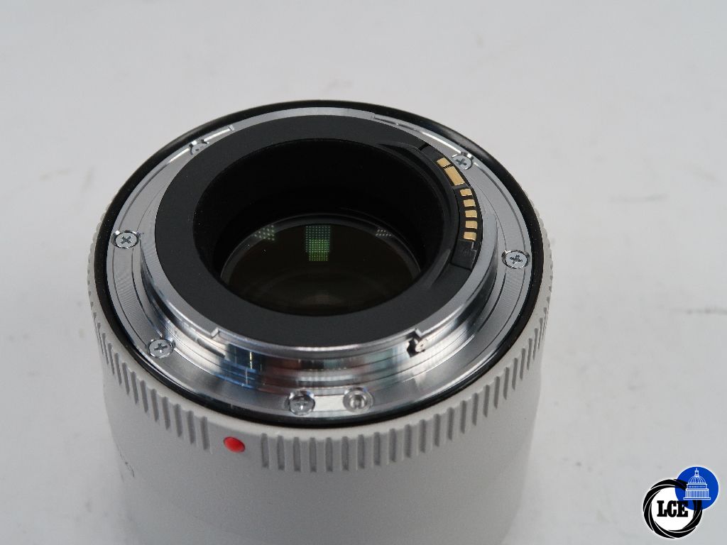 Canon EF 2x Extender iii