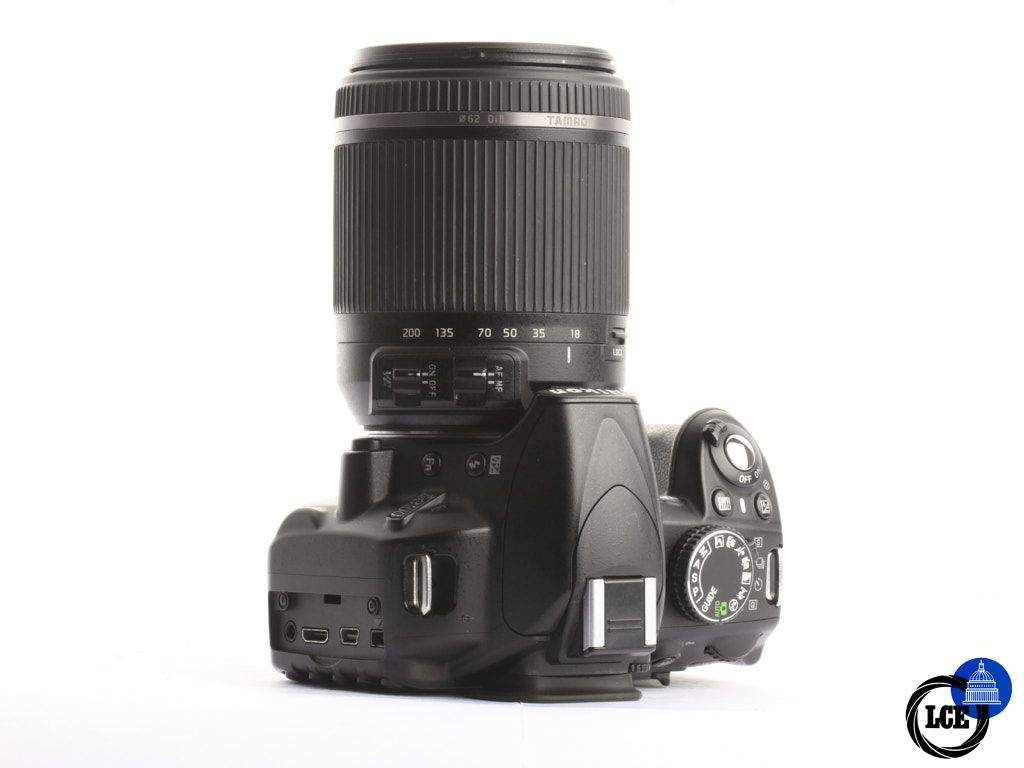 Nikon D3200 + 18-200mm DI II VC [4*] | 10115799