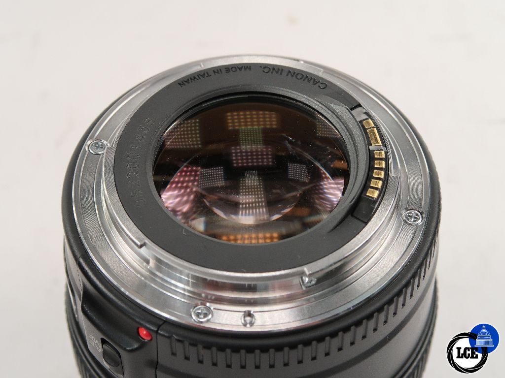 Canon EF 85mm f1.8 USM