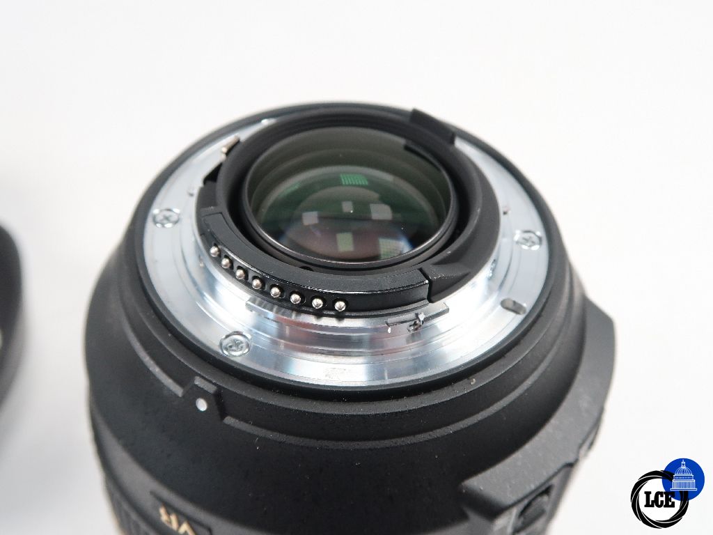 Nikon FX 24-120mm f4 VR