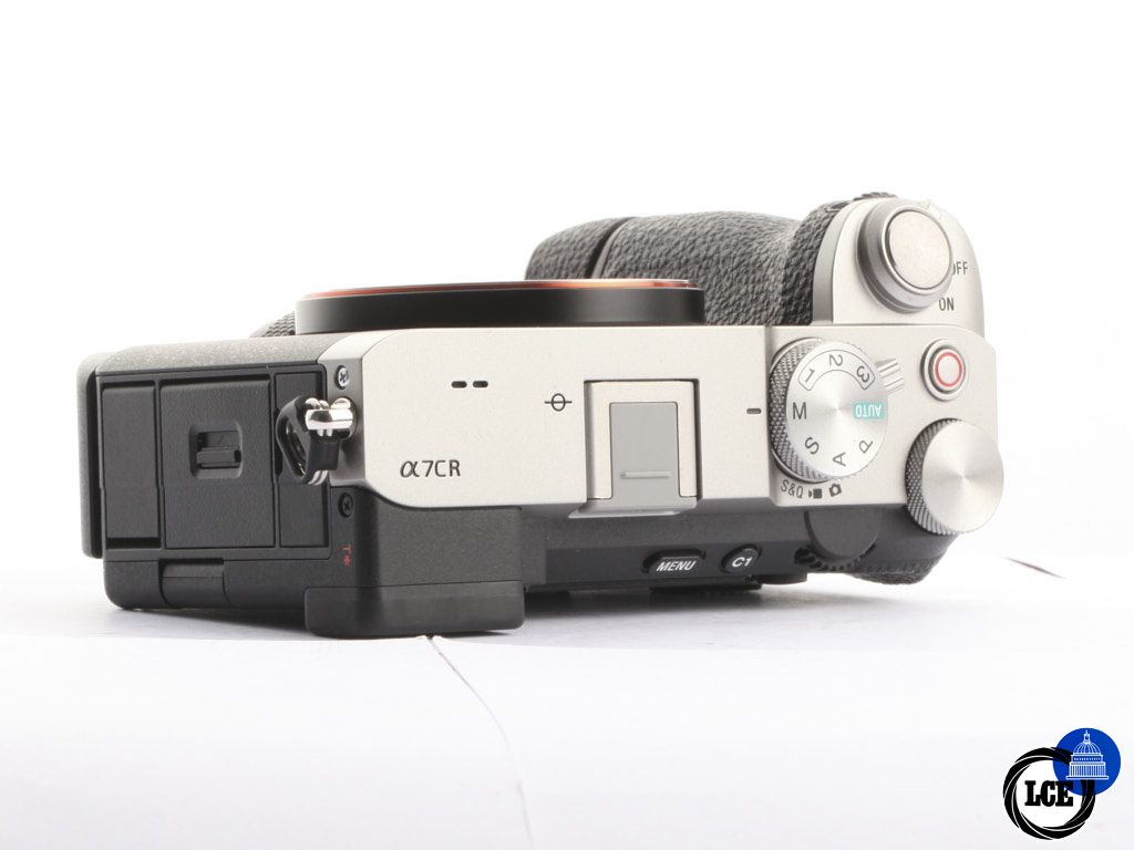 Sony A7CR Body + Grip  [4*] | 10115910
