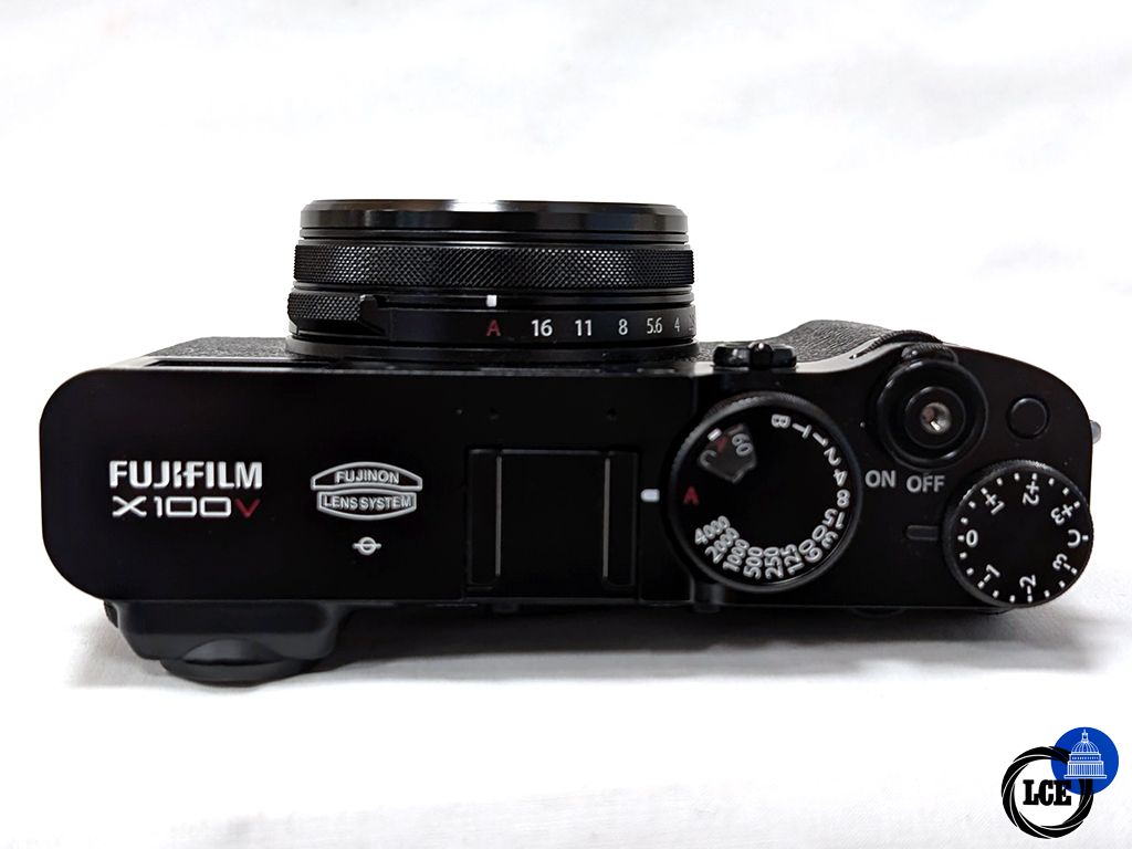 FujiFilm X100V Black